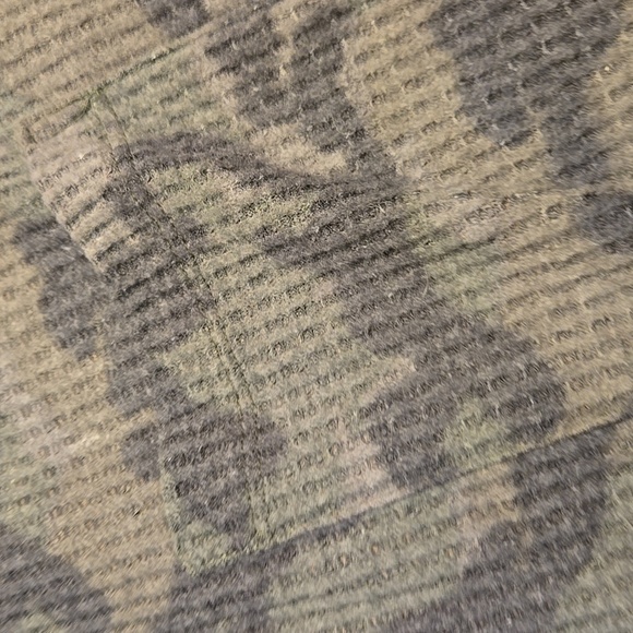 Camouflage Open Cardigan From Evereve. - Picture 4 of 7